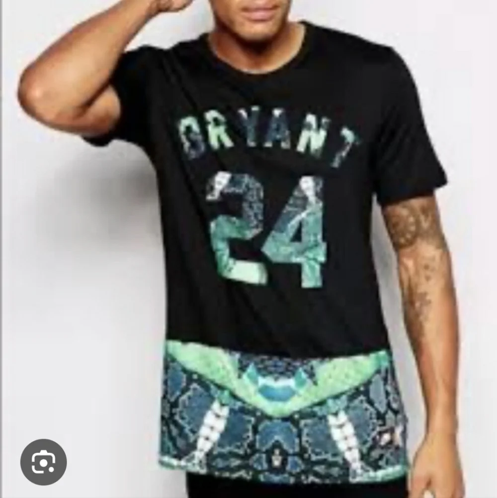 Kobe‎ Bryant 24 The Nike Tee Jersey T-Shirt Black Mamba Snake Skin Print! Large